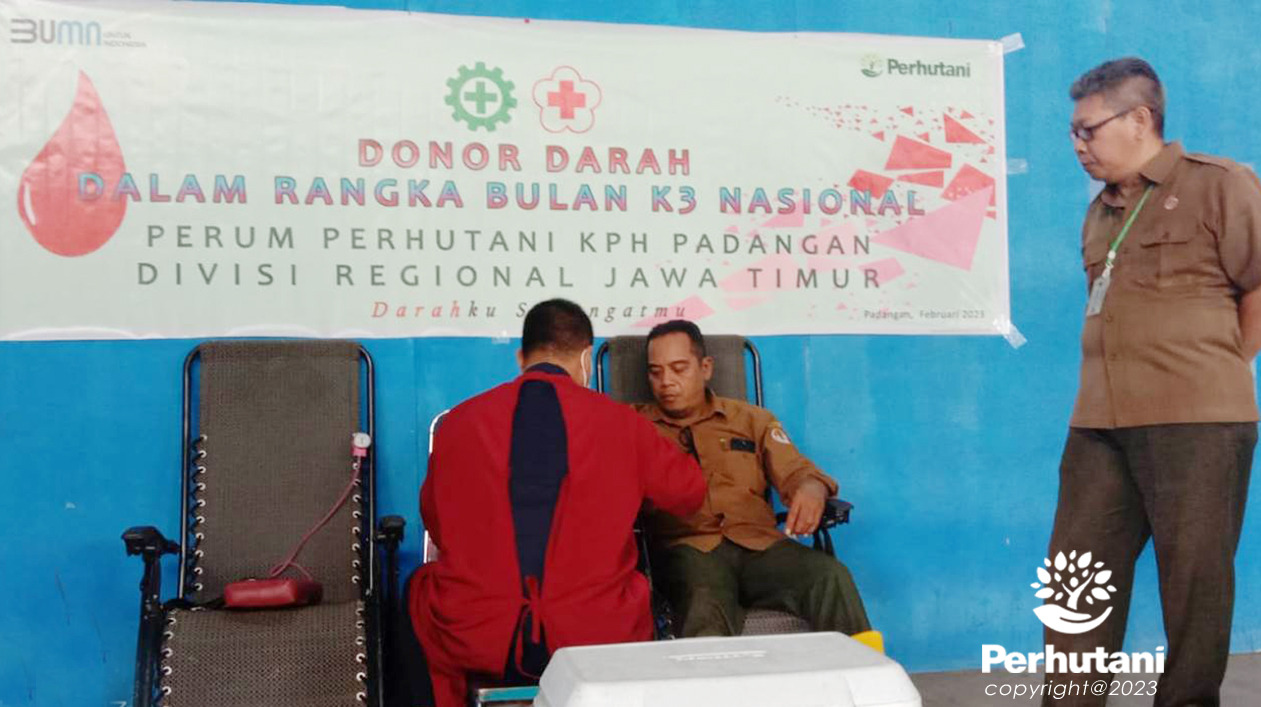 Perhutani Perhutani Padangan Bersama PMI Gelar Donor Darah