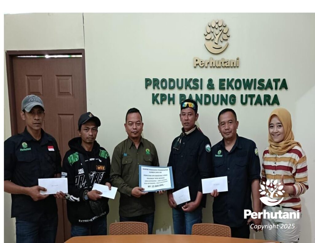 Perhutani Perhutani Serahkan Sharing Kerja Sama Wisata Kepada Lmdh Di