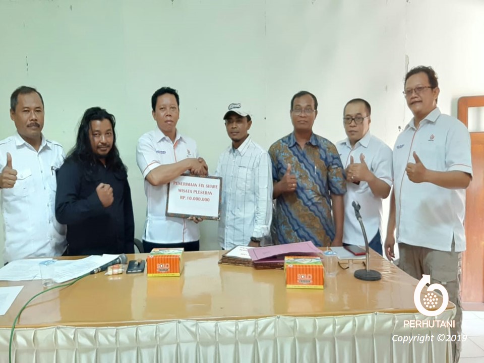 Perhutani Perhutani Bersama LMDH Pengelola Wisata Tandatangani PKS Pengelolaan Wisata Rintisan