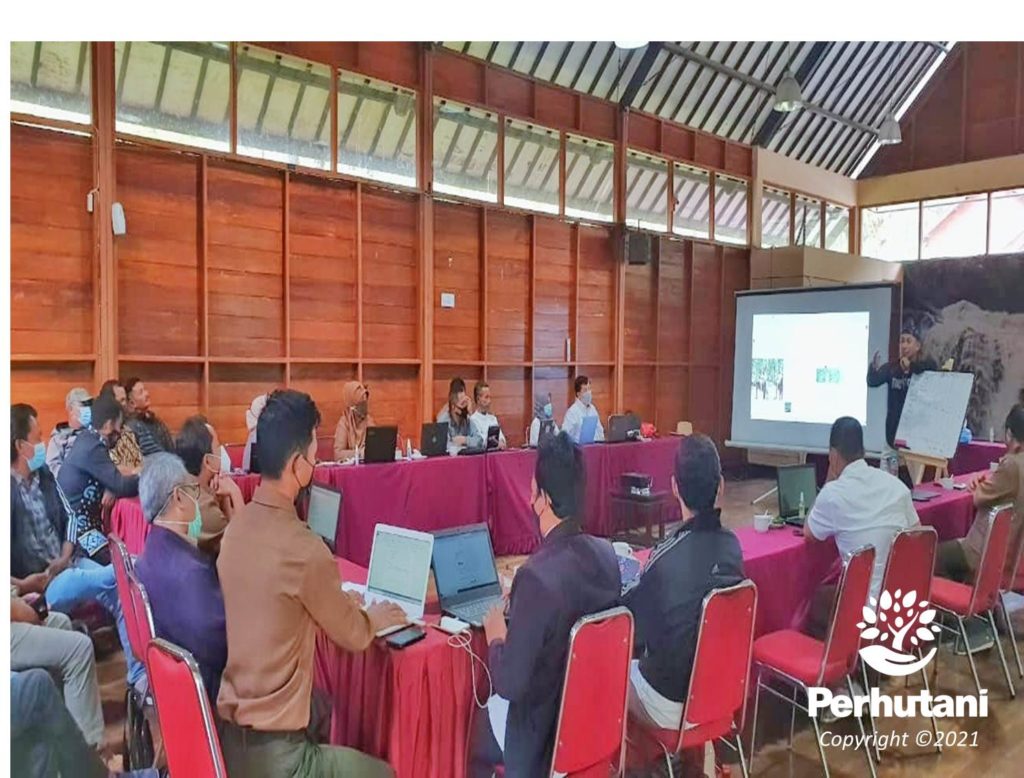 Perhutani Perhutani Bersama Lmdh Ikuti Pelatihan Kups Platinum Bidang Wisata Perhutani 2613