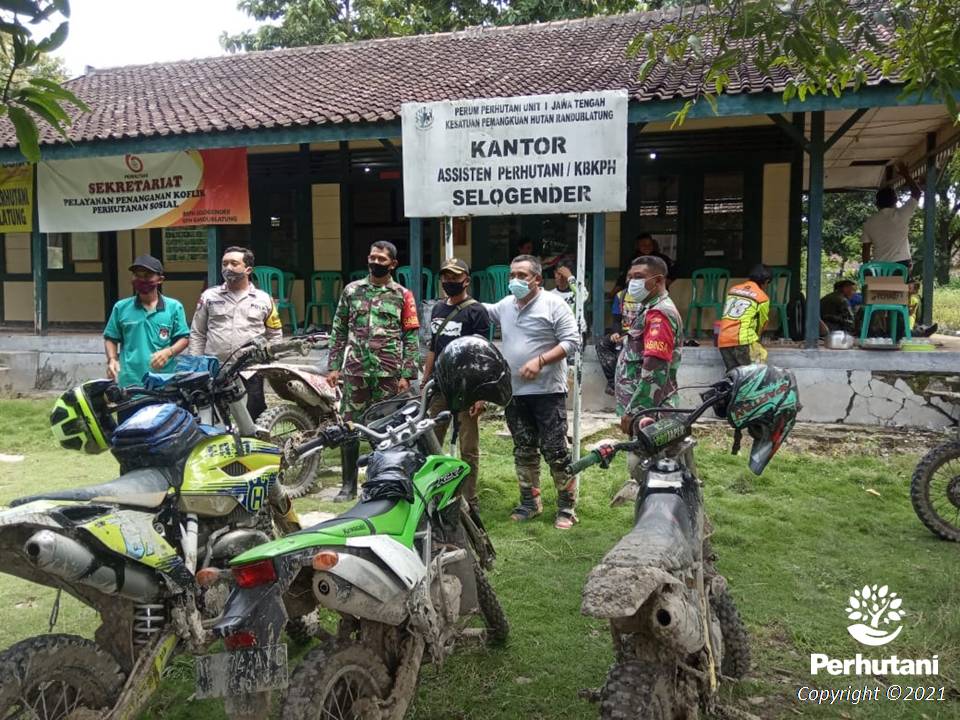 Perhutani Antisipasi Bencana Alam Perhutani Bersama Stakeholder Patroli Ke Daerah Rawan Di 0645