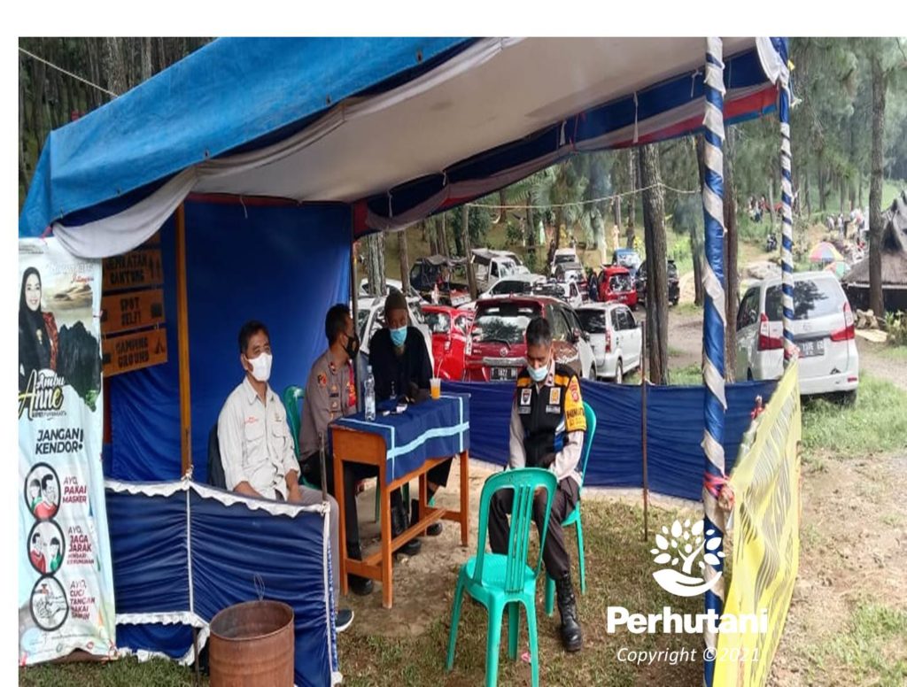 Perhutani Perhutani Bandung Utara Terima Kunjungan Polsek Kiara Pedes Di Wisata Langlang 7218