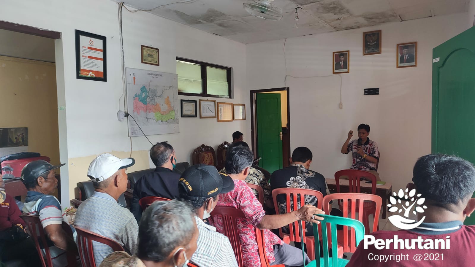 Perhutani Perhutani Adakan Sosialisasi Sharing Agroforestry Kepada LMDH Di Tuban