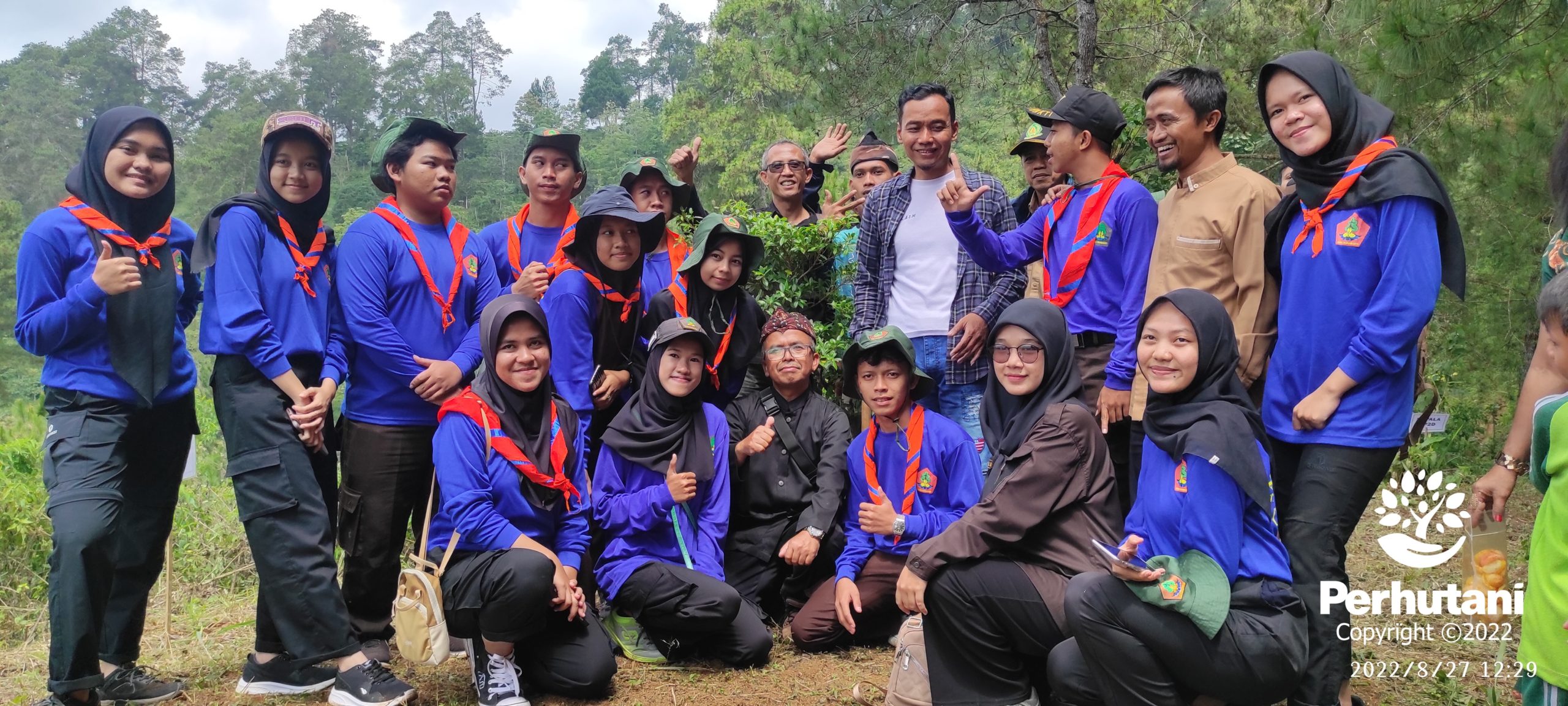 Perhutani Perhutani Dan Sakawanabakti Ciamis Lakukan Penanaman Dalam Acara Gerakan Tanam Dan