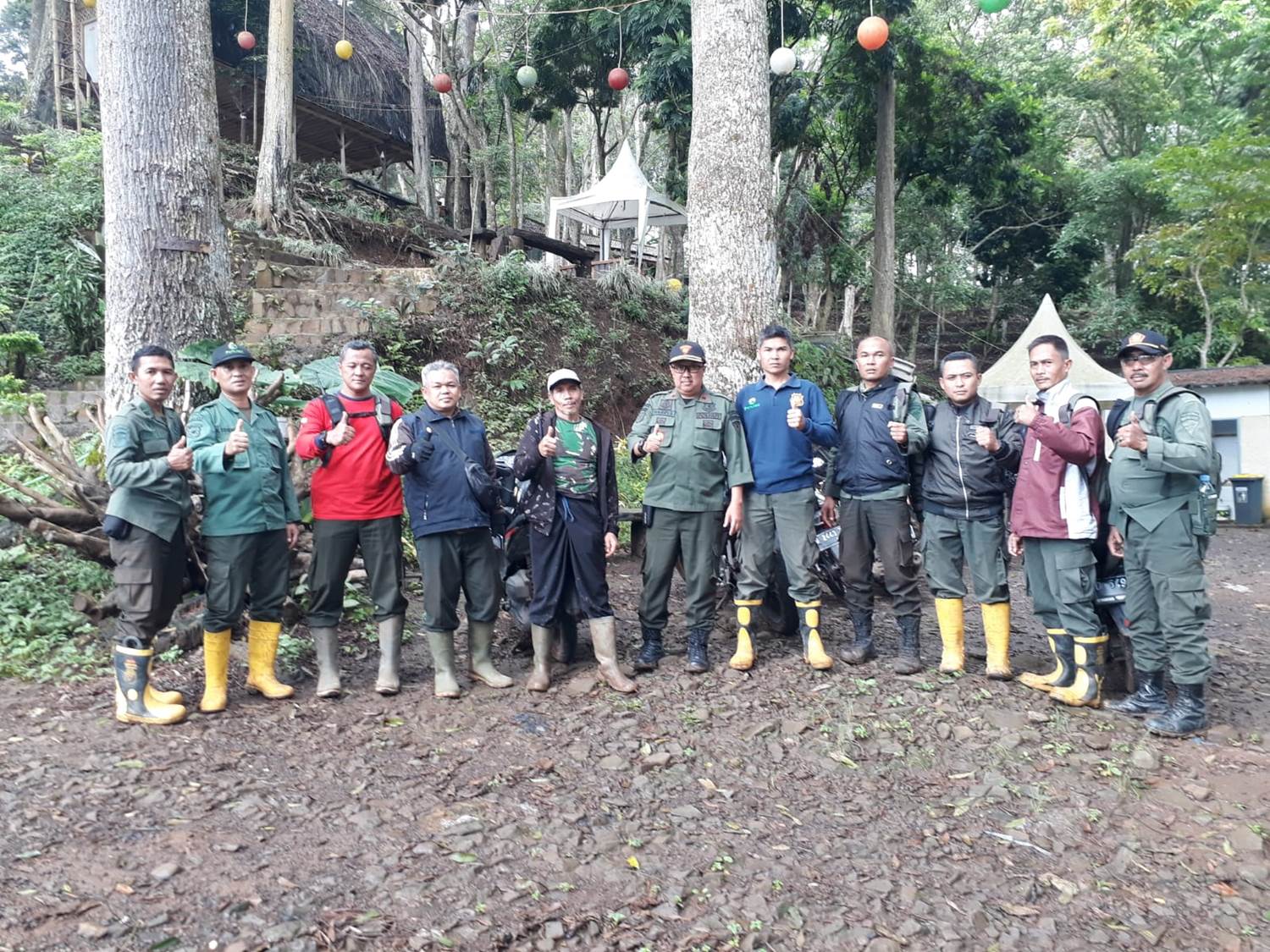 Perhutani Perhutani Bersama Lmdh Gelar Patroli Gabungan Di Manglayang Barat 6199