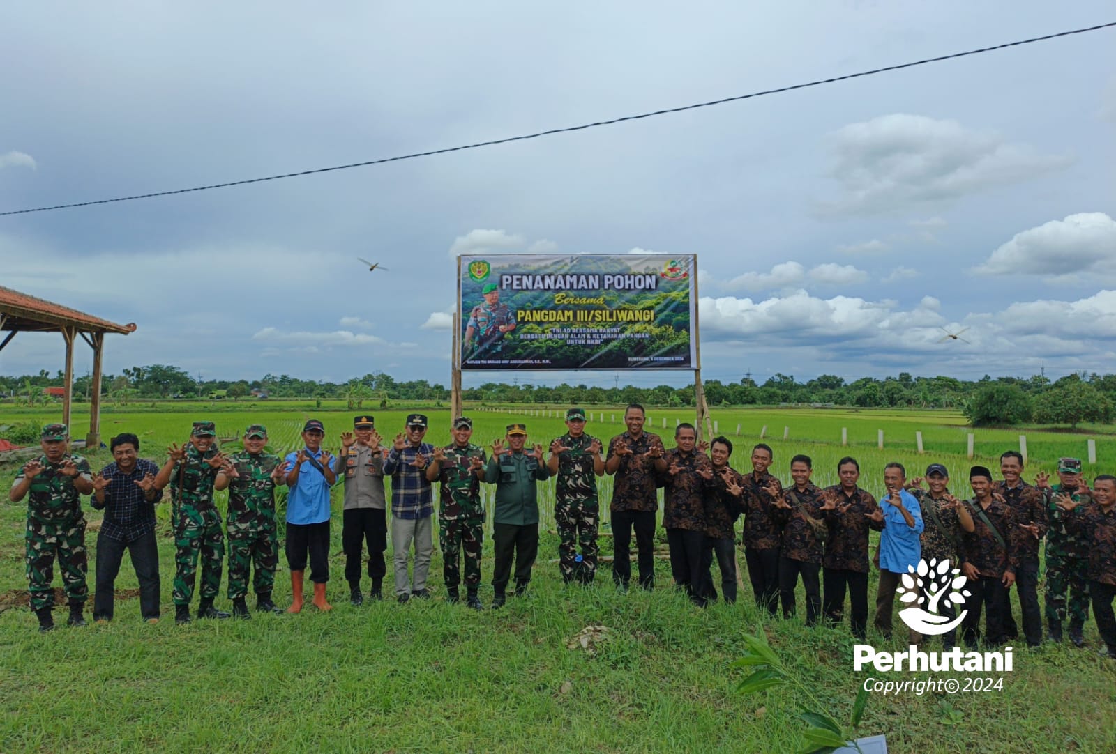 Perhutani Sinergi Perhutani Dan Kodam III/Siliwang Sukseskan Ketahanan ...